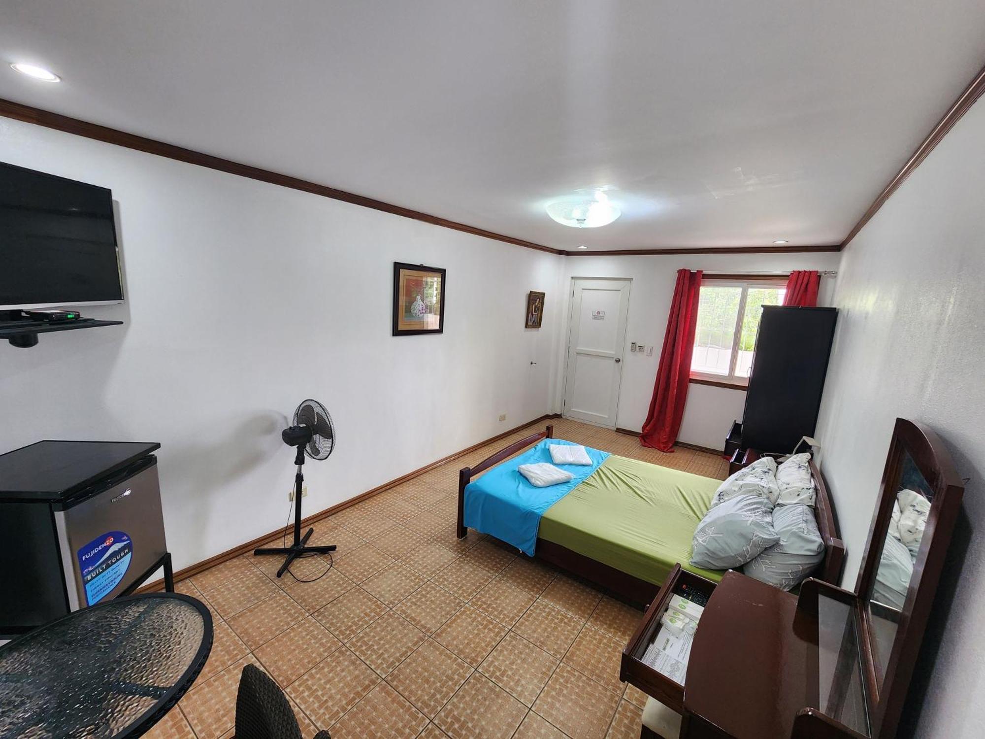 Mb'S Garden Inn Lapu-Lapu City Kültér fotó