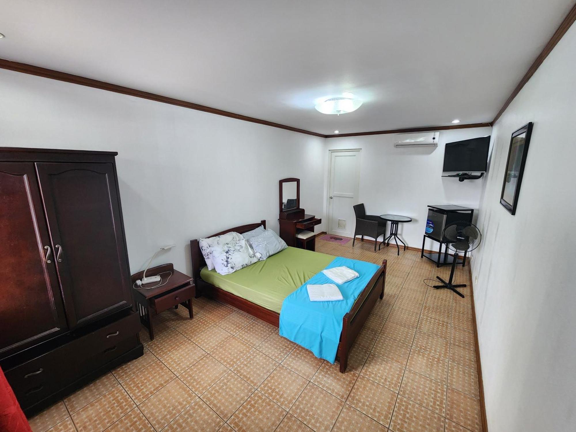 Mb'S Garden Inn Lapu-Lapu City Kültér fotó